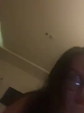 Snapshot of cherryrosealiee chatting on 02/10/26, 11:25 cherryrosealiee online show from 02/10/26, 11:25