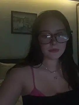 Snapshot of cherryrosealiee chatting on 02/20/26, 12:16 cherryrosealiee online show from 02/20/26, 12:16