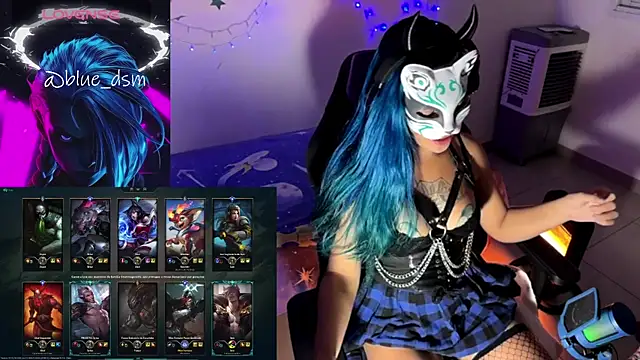 bluesubmissive online show from 07/25/26, 11:19