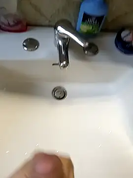 Empi19cm online show from 09/17/25, 05:42