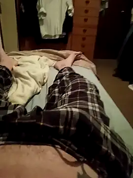 Empi19cm online show from 10/18/25, 03:42