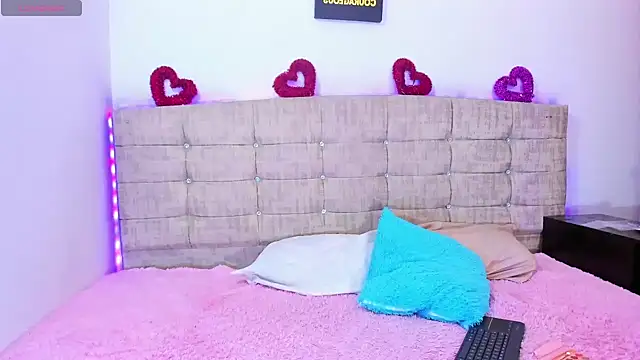 Snapshot of Lushy_sweet chatting on 10/10/25, 03:38 Lushy sweet online show from 10/10/25, 03:38