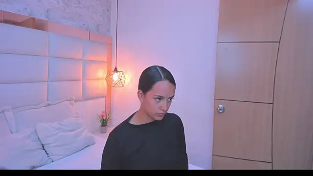 Salome Smitth 1 online show from 04/15/26, 08:09