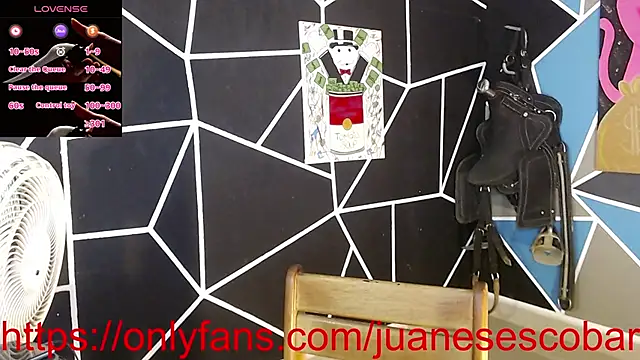 Snapshot of nicolastorres99 chatting on 10/09/25, 03:04 nicolastorres99 online show from 10/09/25, 03:04