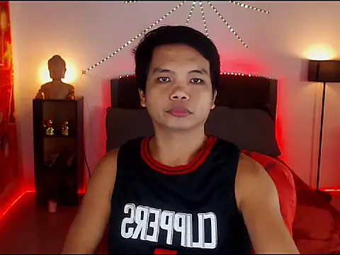 XExtraServiceManX online show from 12/18/25, 01:50