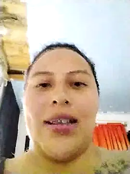 Snapshot of yelezia chatting on 10/07/25, 05:48 yelezia online show from 10/07/25, 05:48