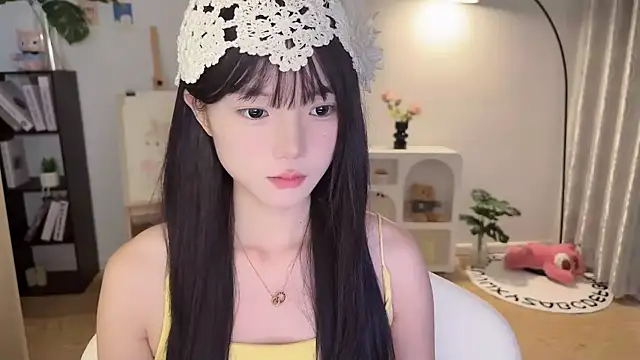 Momo-xx online show from 09/30/25, 11:54