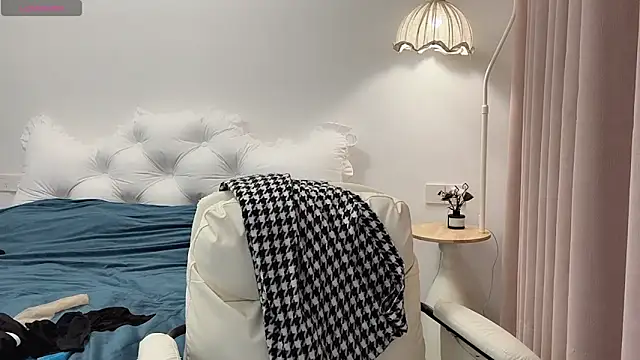 bao-bao- online show from 11/01/25, 03:58