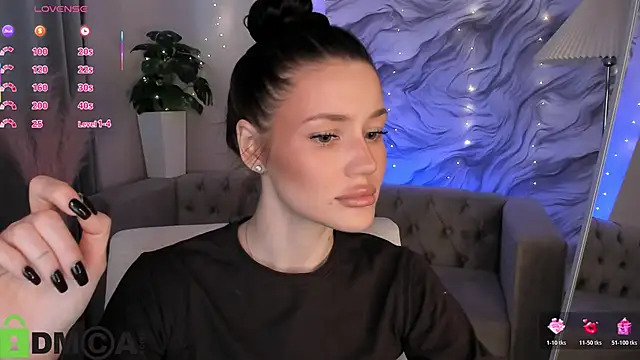 Aria Mila online show from 03/06/26, 03:14