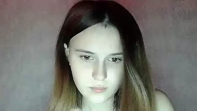 SweetLoraa online show from 10/24/25, 03:58