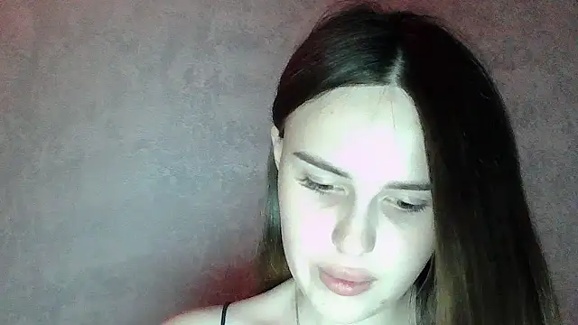 Snapshot of SweetLoraa chatting on 06/28/26, 07:20 SweetLoraa online show from 06/28/26, 07:20
