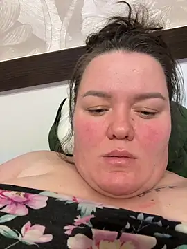 SunnyLeila2101 online show from 09/15/25, 07:14