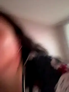 SunnyLeila2101 online show from 09/25/25, 04:16