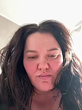 SunnyLeila2101 online show from 02/02/26, 11:31