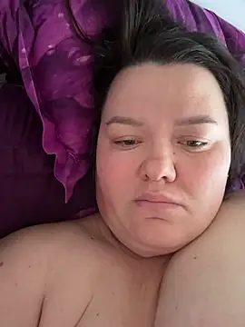 SunnyLeila2101 online show from 04/07/26, 03:51