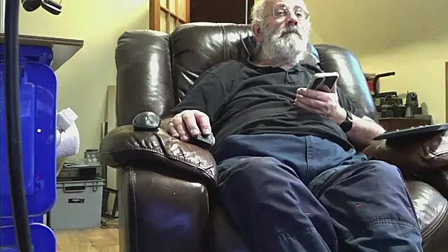 janzer13 online show from 02/03/26, 02:11