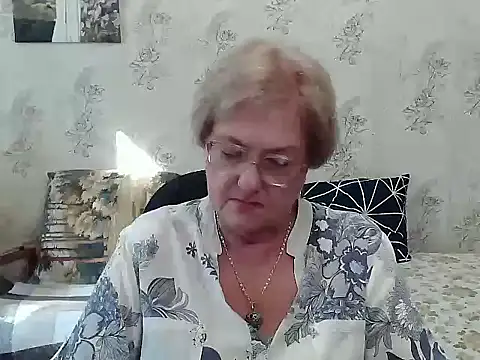 Renata62011 online show from 09/19/25, 11:44