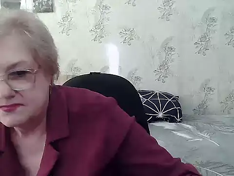 Snapshot of Renata62011 chatting on 03/18/26, 12:41 Renata62011 online show from 03/18/26, 12:41