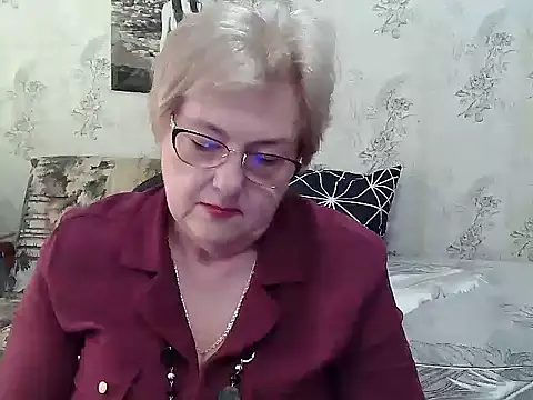 Renata62011 online show from 05/25/26, 11:49
