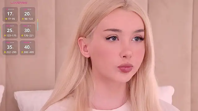 Nesolla online show from 04/17/26, 09:01