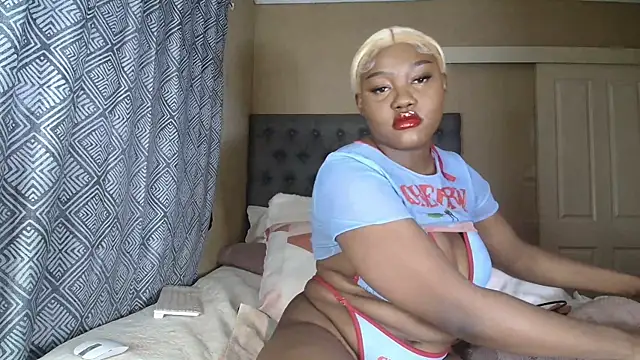 nanababe1 online show from 05/16/26, 06:32