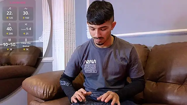 ArturoCardona  online show from 09/22/25, 01:46