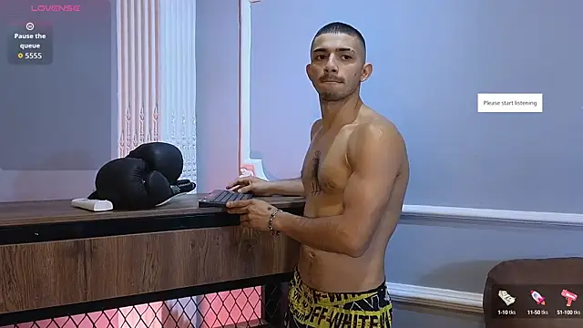 ArturoCardona  online show from 10/02/25, 07:10