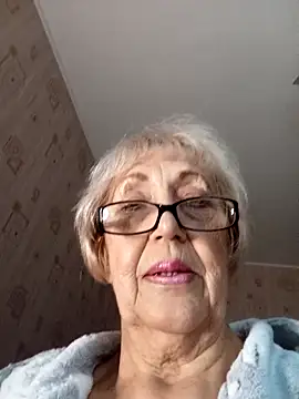 Anatolia5961 online show from 10/17/25, 02:19