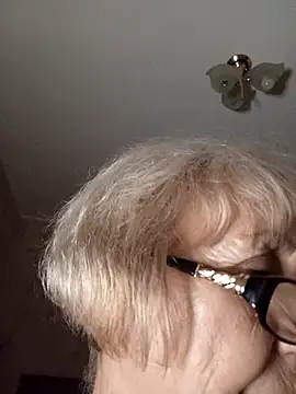 Anatolia5961 online show from 11/17/25, 04:13