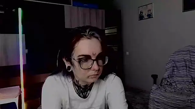 HighelikeGirl online show from 09/27/25, 08:08