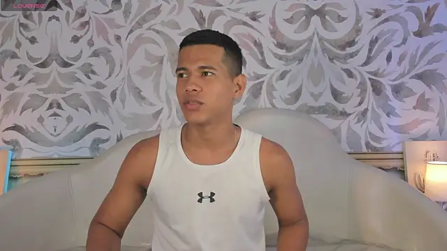 KingStark  online show from 02/20/26, 02:41