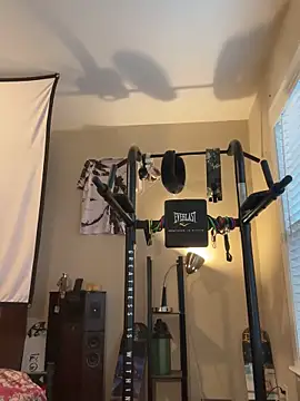 Snapshot of KeYBuMp323 chatting on 02/04/26, 03:40 KeYBuMp323 online show from 02/04/26, 03:40