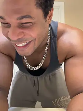 Snapshot of KeYBuMp323 chatting on 02/12/26, 03:40 KeYBuMp323 online show from 02/12/26, 03:40