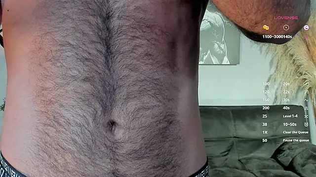 Snapshot of tomy_scott chatting on 11/13/25, 11:31 tomy scott online show from 11/13/25, 11:31