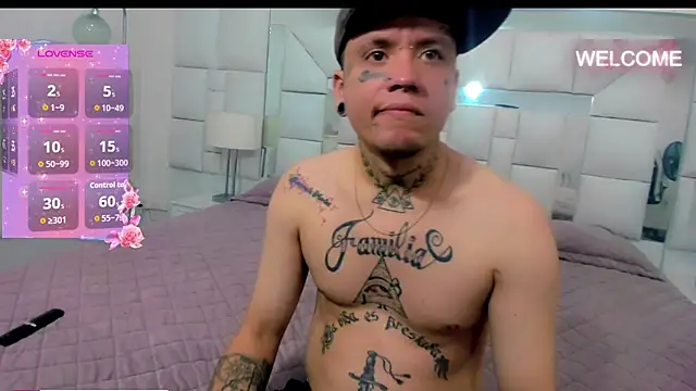 Dangerous couple  online show from 10/10/25, 07:02