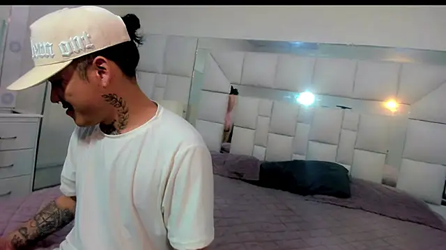 Dangerous couple  online show from 10/15/25, 06:52