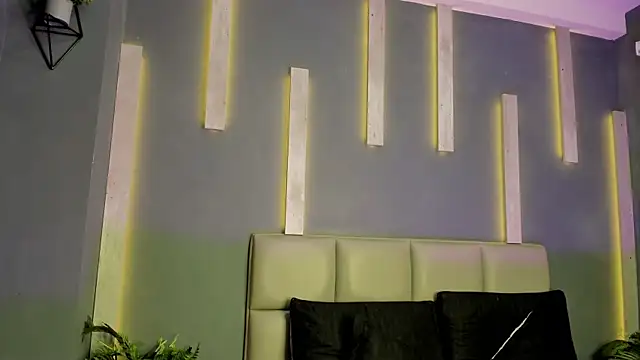 Snapshot of VenusBlazer chatting on 02/09/26, 01:48 VenusBlazer online show from 02/09/26, 01:48