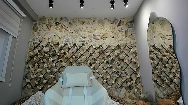 Snapshot of VenusBlazer chatting on 02/20/26, 01:55 VenusBlazer online show from 02/20/26, 01:55