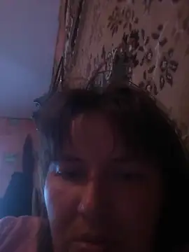 Snapshot of Romashka33011 chatting on 09/28/25, 01:49 Romashka33011 online show from 09/28/25, 01:49