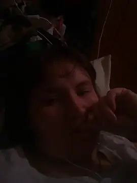 Snapshot of Romashka33011 chatting on 10/11/25, 04:38 Romashka33011 online show from 10/11/25, 04:38