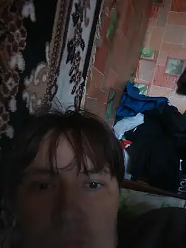 Snapshot of Romashka33011 chatting on 10/15/25, 07:52 Romashka33011 online show from 10/15/25, 07:52