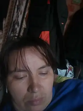 Snapshot of Romashka33011 chatting on 11/14/25, 07:51 Romashka33011 online show from 11/14/25, 07:51