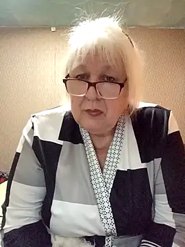 Alexia64231 online show from 10/25/25, 05:59