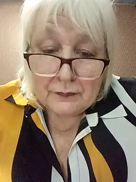 Alexia64231 online show from 11/19/25, 03:34