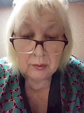 Alexia64231 online show from 12/23/25, 03:15