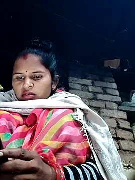 Snapshot of Sanjna_cuty chatting on 12/16/25, 01:32 Sanjna cuty online show from 12/16/25, 01:32