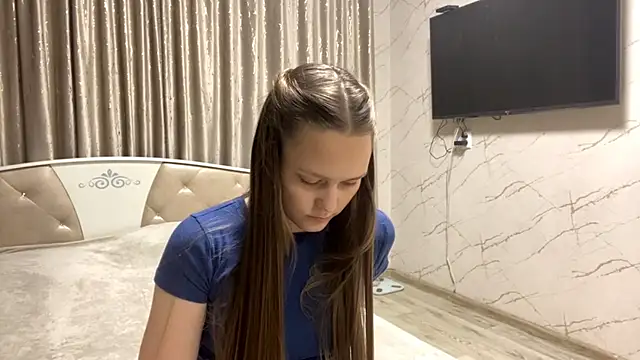 SoSweetGirl online show from 10/09/25, 12:03