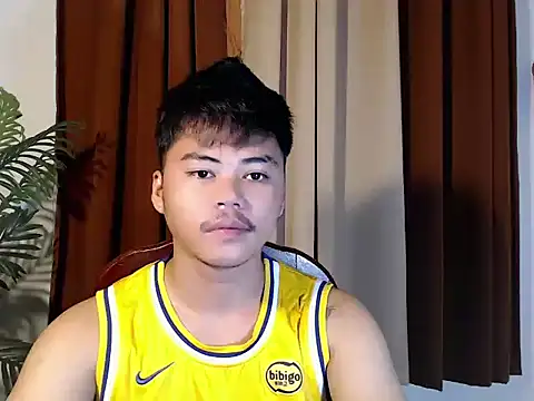 hot emman online show from 05/30/26, 04:09