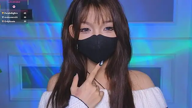      Panda      online show from 03/26/26, 06:35