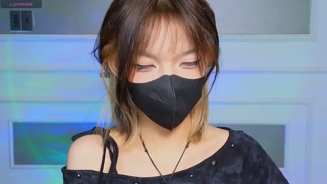      Panda      online show from 04/07/26, 06:52